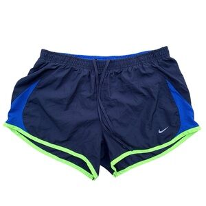 Nike Women’s Moisture-Wicking Blue / Green Athletic Shorts w/ Pockets & Lining